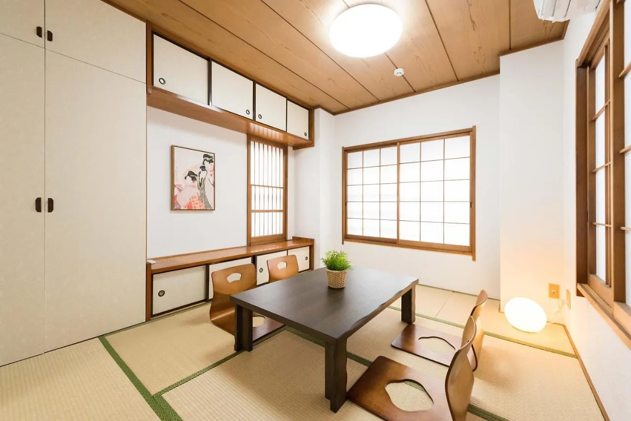 Apartment 秋叶原繁华区 车站4分钟 超大型精装5层别墅 机场30分 10条地铁线路 饮食购物便利 Japan