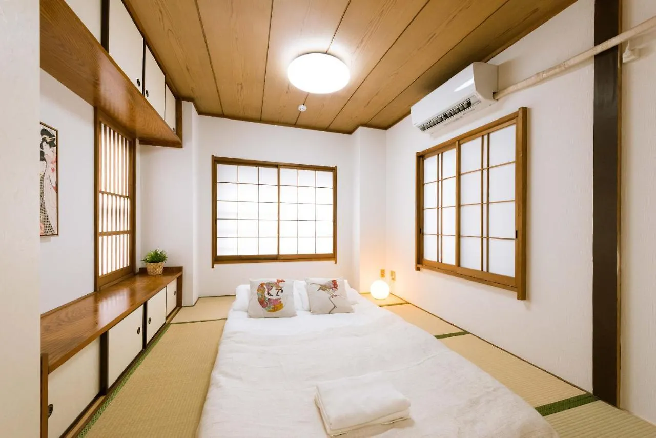 Apartment 秋叶原繁华区 车站4分钟 超大型精装5层别墅 机场30分 10条地铁线路 饮食购物便利