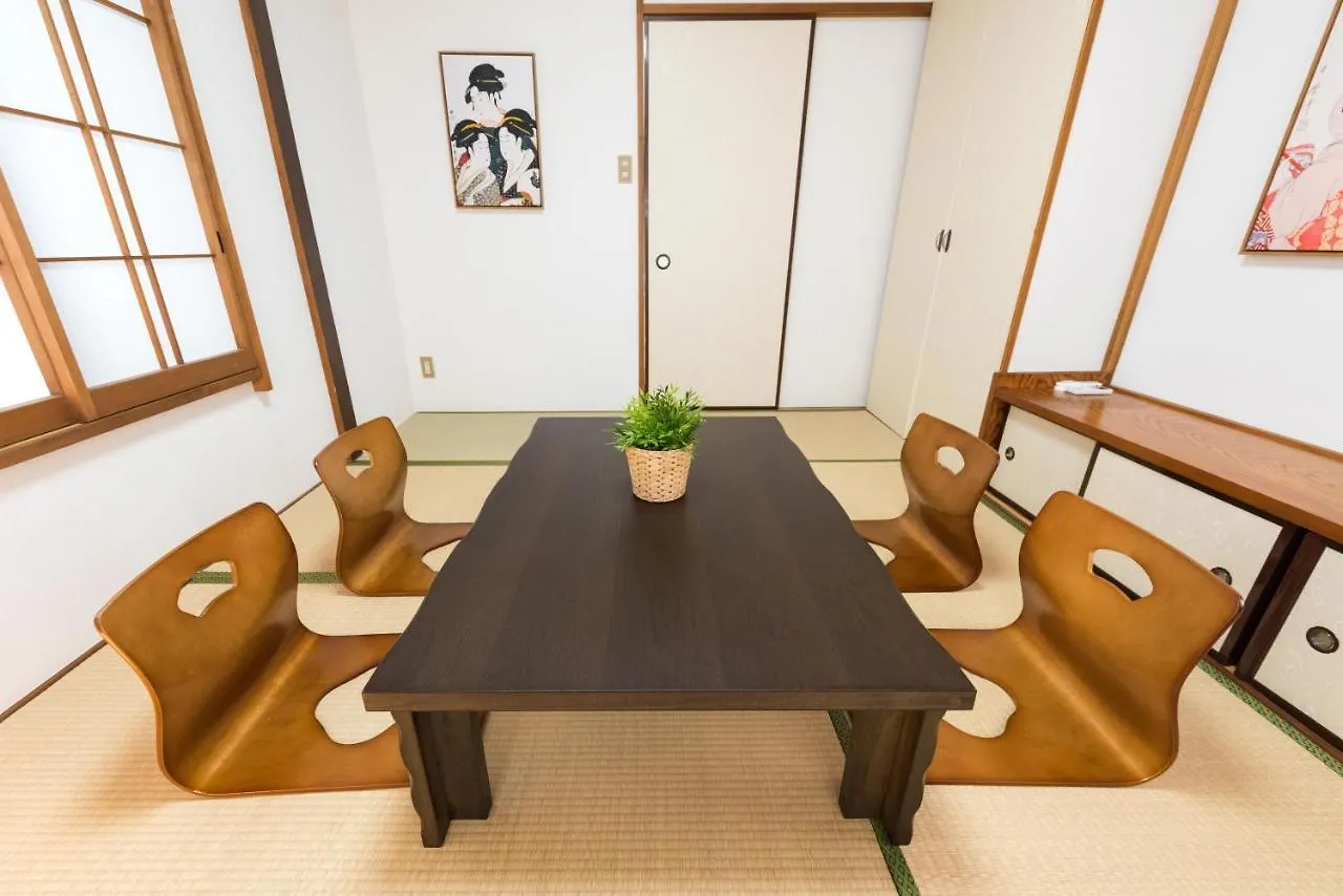 秋叶原繁华区 车站4分钟 超大型精装5层别墅 机场30分 10条地铁线路 饮食购物便利 Japan