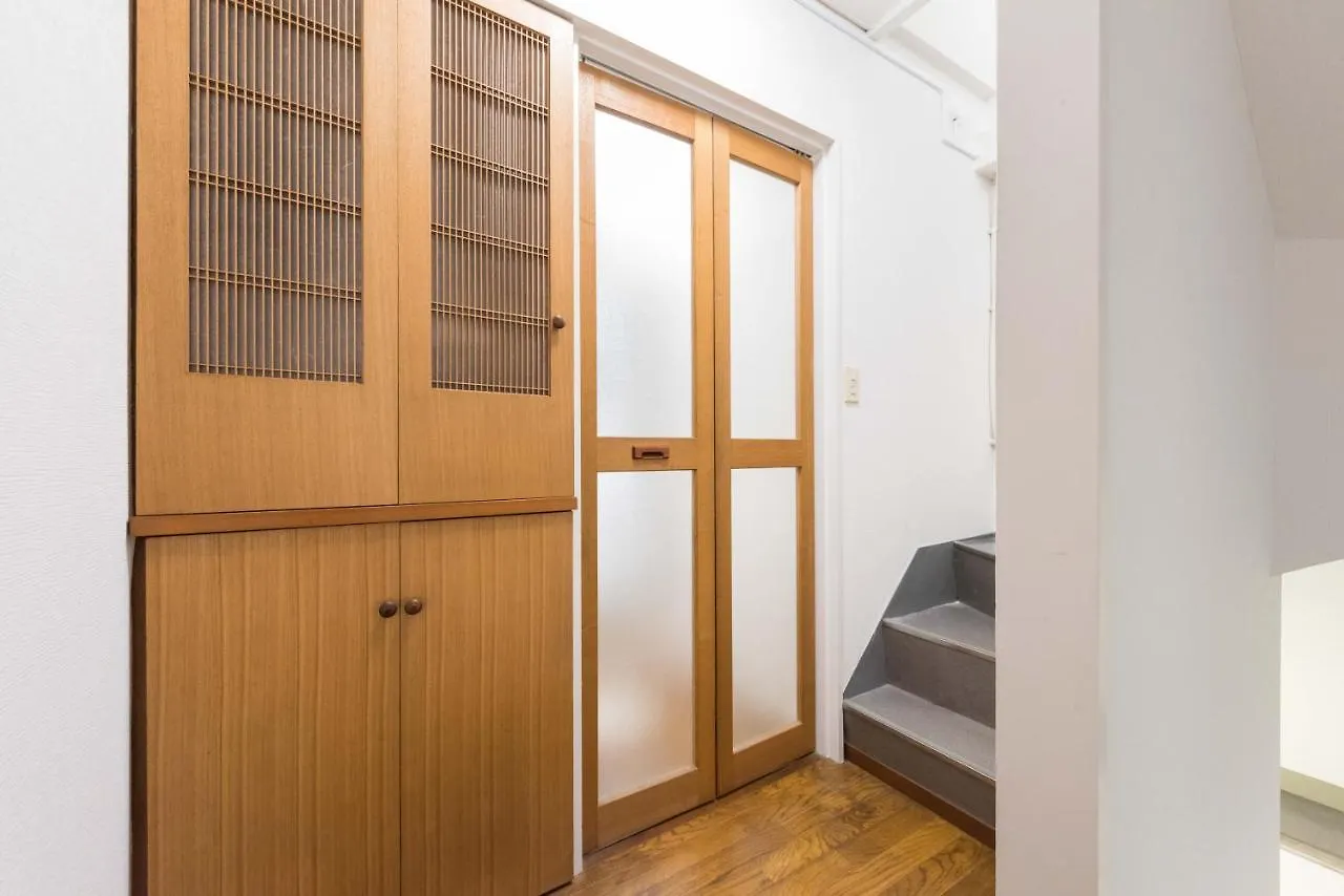 Apartment 秋叶原繁华区 车站4分钟 超大型精装5层别墅 机场30分 10条地铁线路 饮食购物便利 Japan