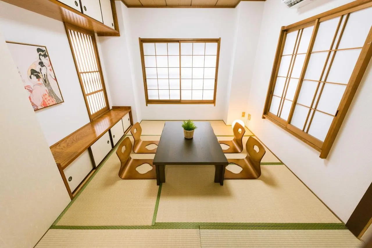 秋叶原繁华区 车站4分钟 超大型精装5层别墅 机场30分 10条地铁线路 饮食购物便利 Japan