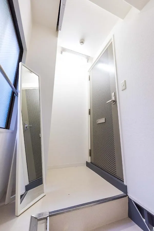 Apartment 秋叶原繁华区 车站4分钟 超大型精装5层别墅 机场30分 10条地铁线路 饮食购物便利